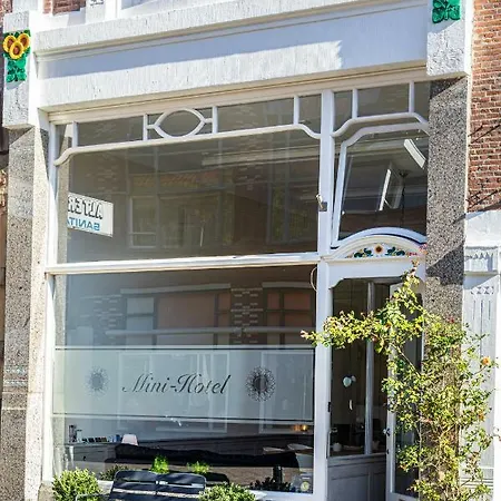 Sleep&stay Floris Iv Appartement *