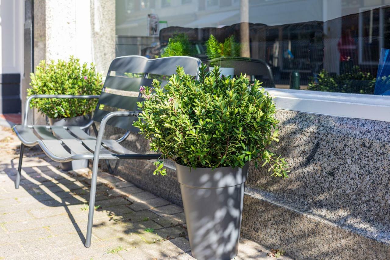 Apartment Sleep&stay Floris Iv Den Haag